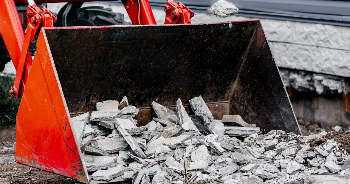 Cost-Effective Waste Management: How Roll-Off Bins Save Your Business Money
