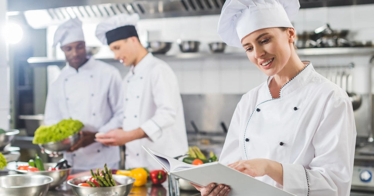 Food Waste Management Strategies with Commercial Waste Solutions