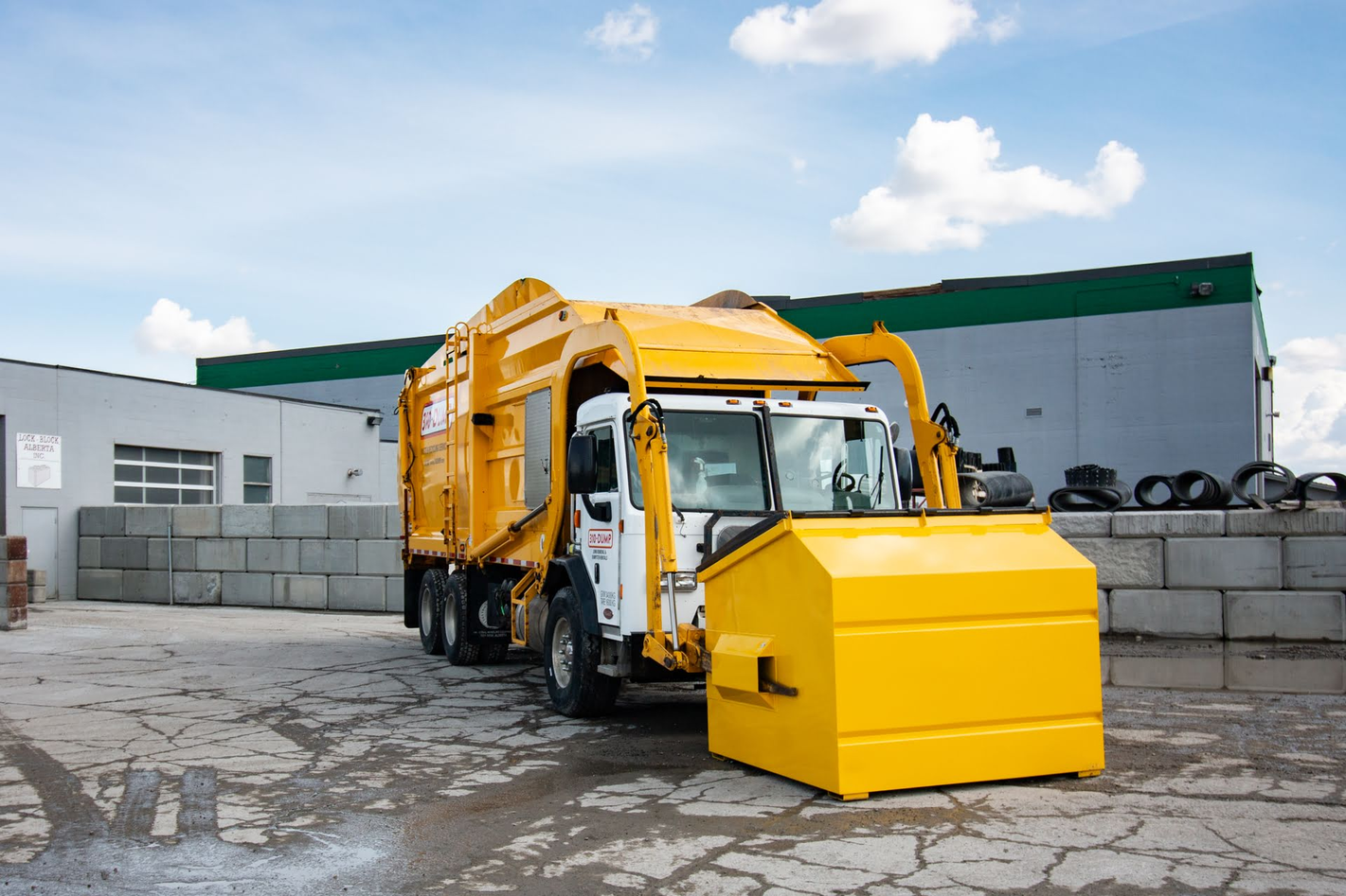 Calgary Business Recycling Bylaw Compliance: A Front-Load Dumpster Setup Guide